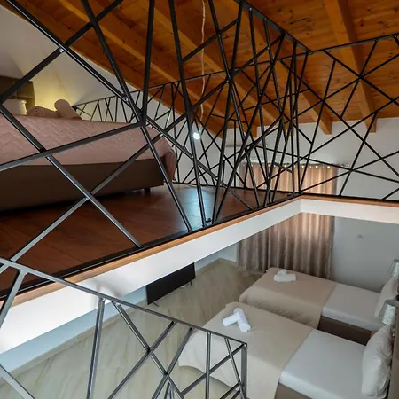 Atlantis & מלון קסאמיל