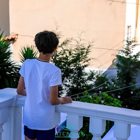 Atlantis & كساميل