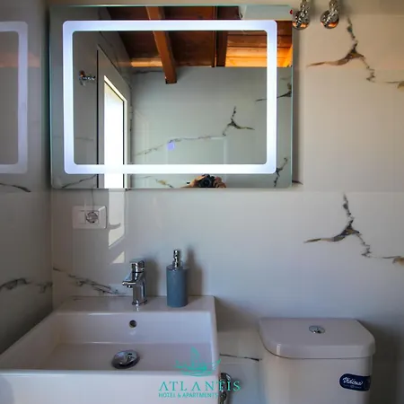 Atlantis & 4* Ksamil