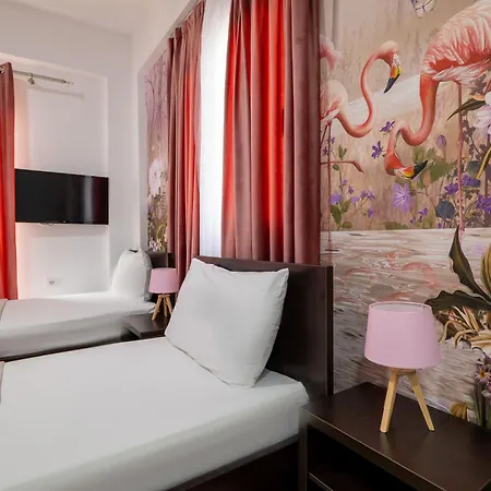 Atlantis & Hotel Ksamil